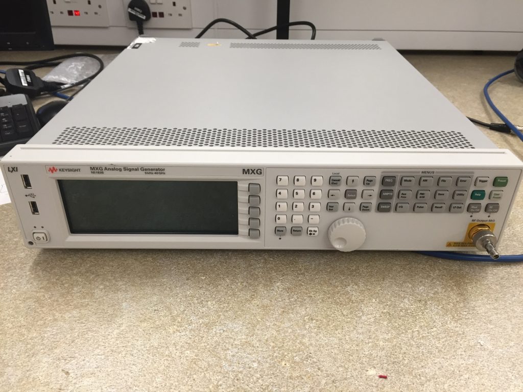 Analog Signal Generator (9KHz~40GHz)